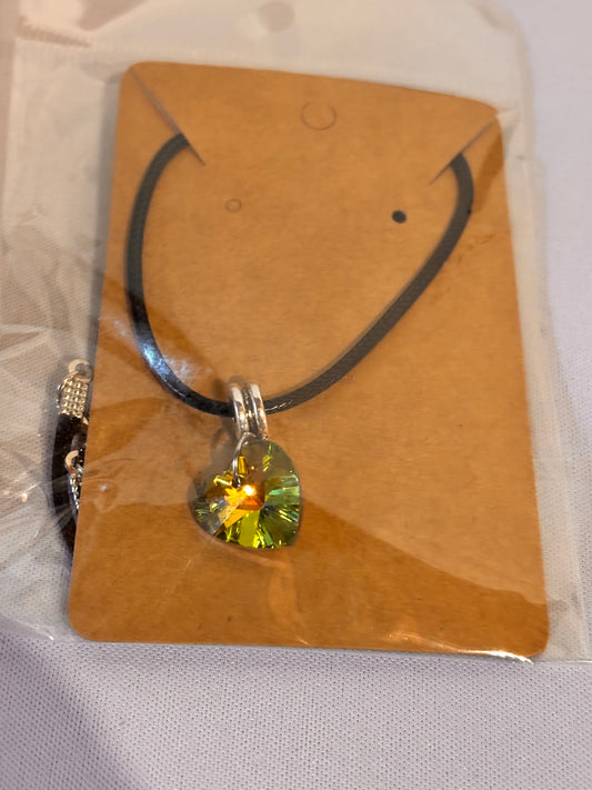 Clear Crystal like gem heart Necklace